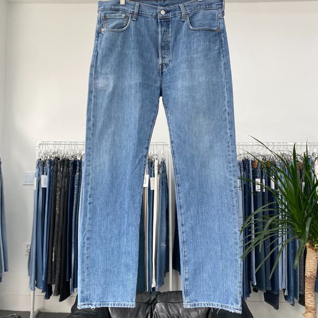 리바이스501 Straight Fit 00s 34사이즈 a5884