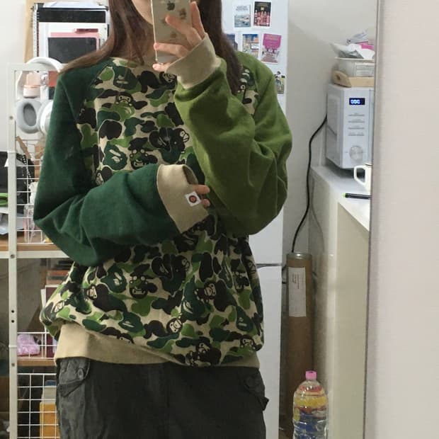 베이프 베이비 마일로 사루 카모 배색 나그랑 맨투맨 녹계