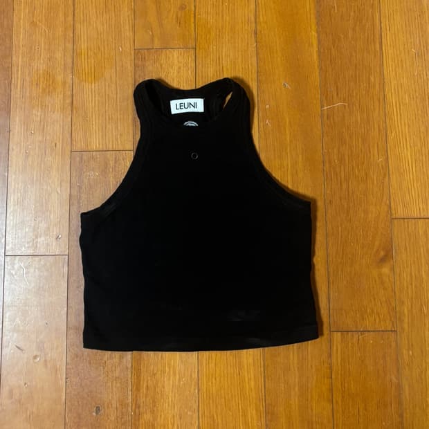 리유니 Leuni 블랙 홀터넥 나시탑