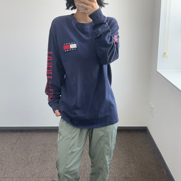 Tommy jeans 타미진스 네이비 롱슬리브