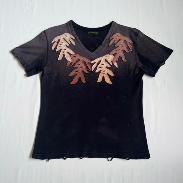 Obelisk Damaged Patch tee