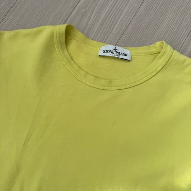 스톤아일랜드 맨투맨