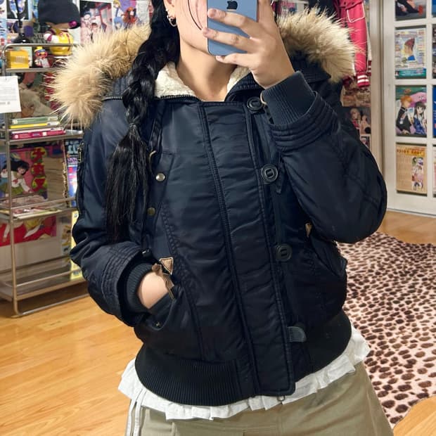 에스크 네이비 라쿤퍼 후드 투웨이 항공 패딩