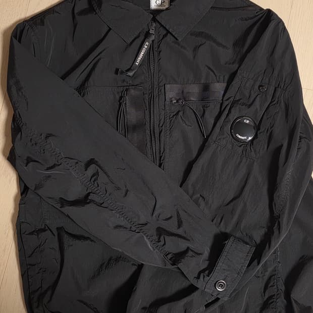 C.P.company 바람막이 블랙 - 95 size