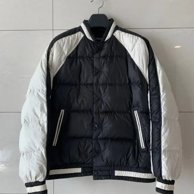 이스트로그 스카잔 다운 패딩 s 새상품