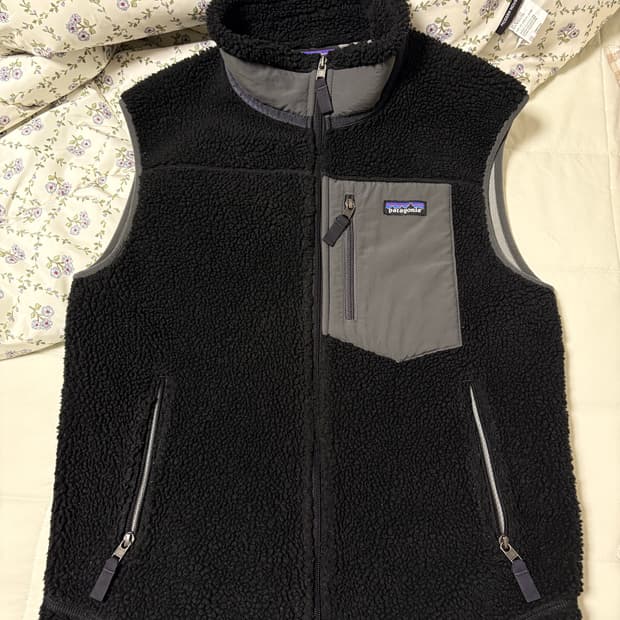 파타고니아 클래식 레트로X 베스트 블랙 M