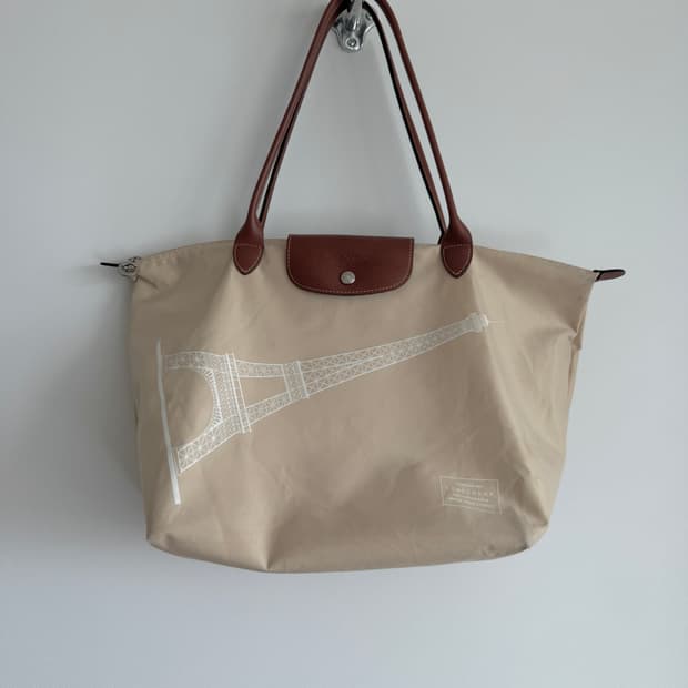 롱샴(LONGCHAMP) 에벨탑 숄더 르 플리아쥬백