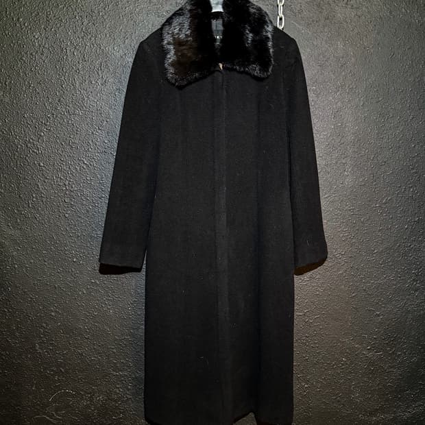 VICKY – Black cashmere long coat 