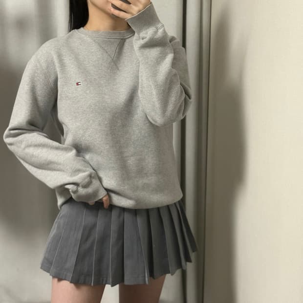 타미힐피거 맨투맨