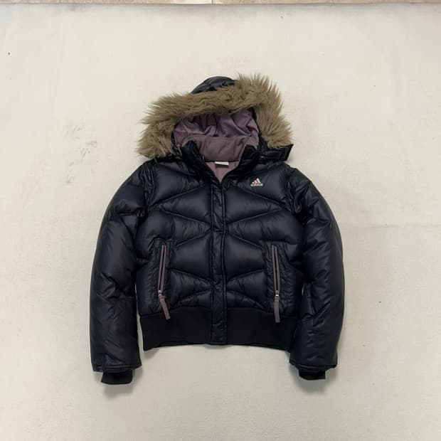 아디다스 울프죠 패딩
