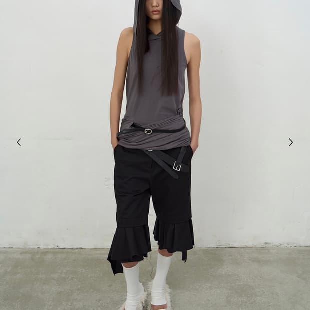 LCDC TM HOODED SLEVELESS (dark grey)