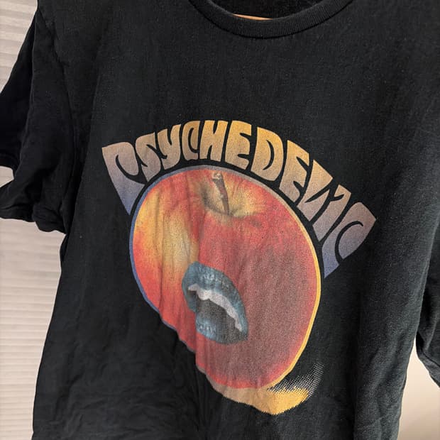 언더커버 반팔티