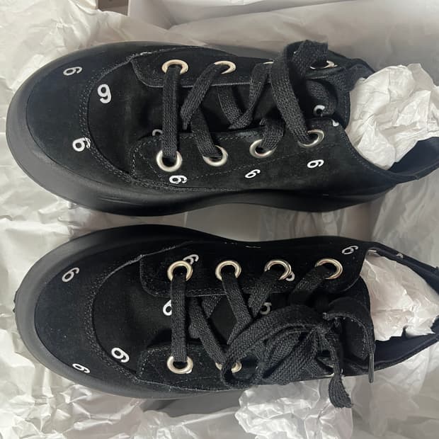 MM6 로고 프린트 플랫폼 스니커드 38