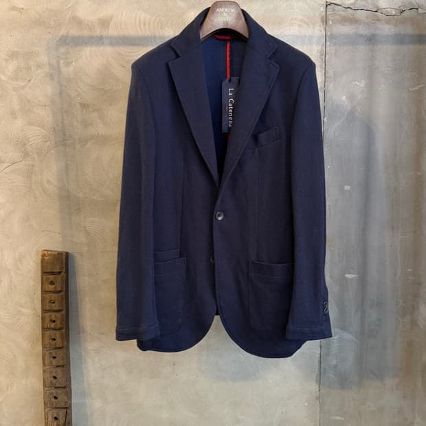 라 카테넬라 테일러드 자켓 슬림100