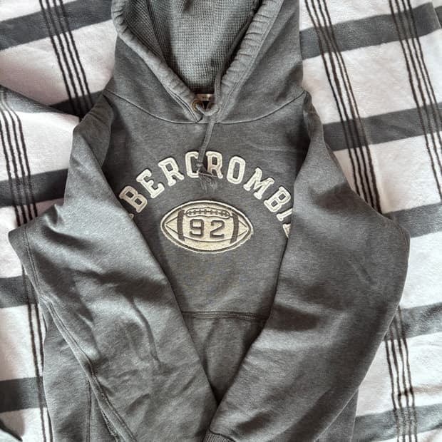 아베크롬비 y2k 남성 머슬핏 후드티