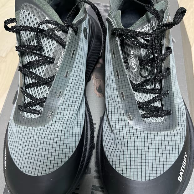 새티스파이 더 라커 쉐도우 260