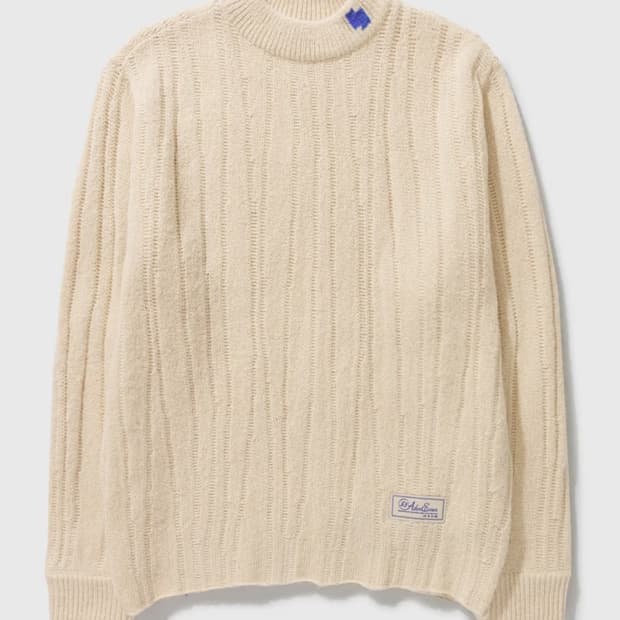 아더에러 오프화이트 리버시블 니트 스웨터