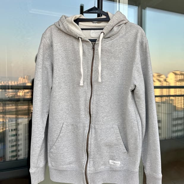 새러데이서프 NYC 후드집업