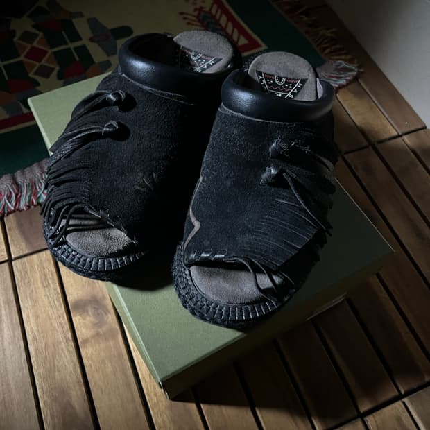 캐피탈 푸에블로 샌들