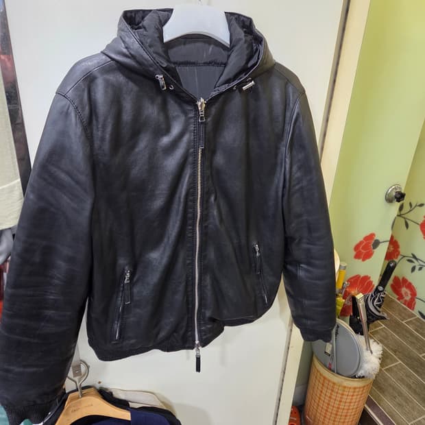 시리즈 가죽 후드 패딩 신상