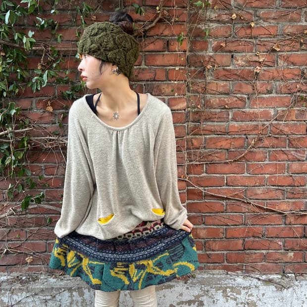 히피패턴 니트 패치 미니 스커트