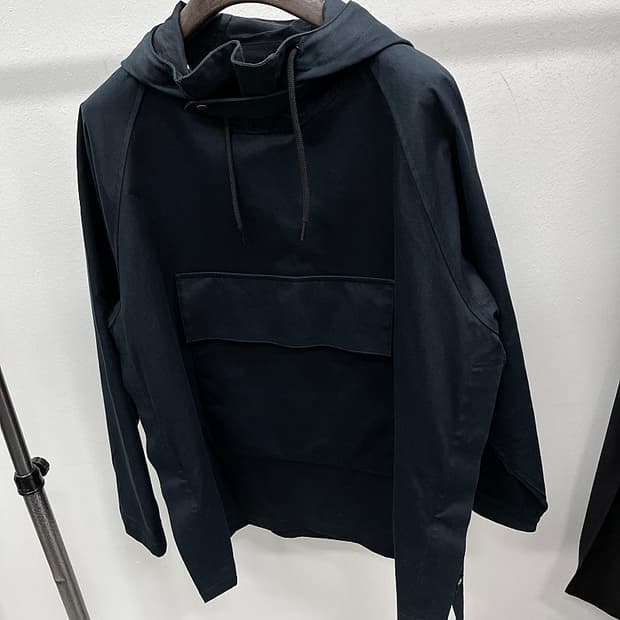 105-110) 산드로 코튼 후드 아노락 