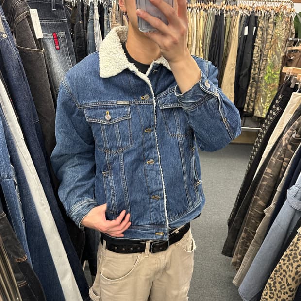 95) LEE 셰르파 트러커 크롭 데님자켓