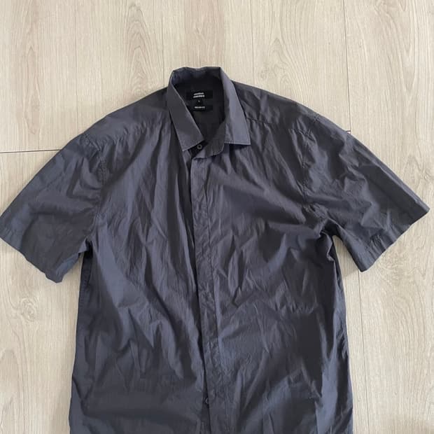 [L] 무탠다드 반팔 셔츠