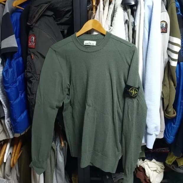 스톤아일랜드 니트 M