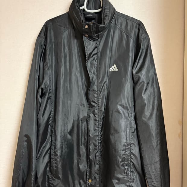 아디다스 블랙 윈드브레이커(바람막이) L