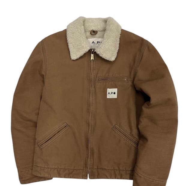 칼하트 X APC 아페쎄 디트로이트 자켓 브라운 (S) 