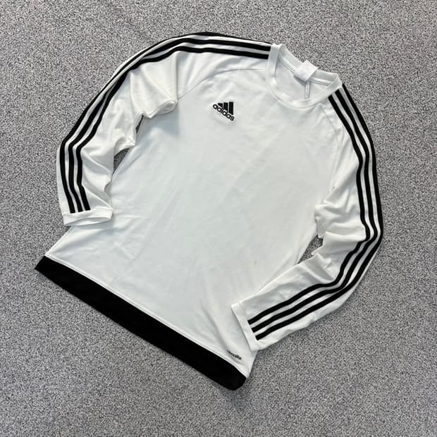 100 아디다스 기능성 긴팔 티셔츠 0427J