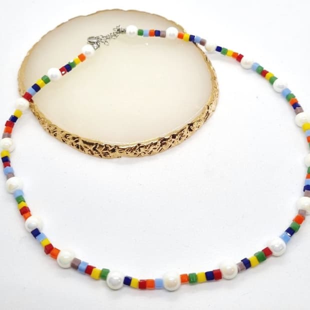 핸드메이드 .새제품) 레인보우 비즈 & 아크릴진주 목걸이
