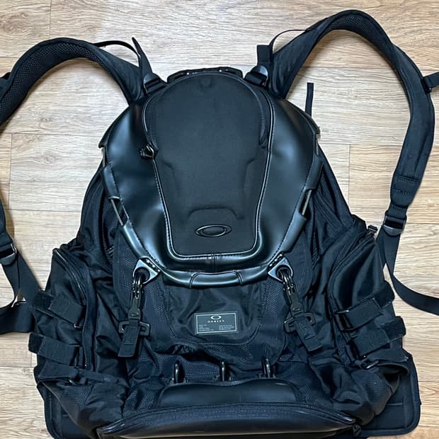 오클리 키친싱크 스텔스