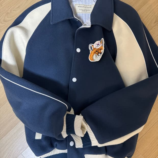 키츠네 국뽕테디 M 사이즈 