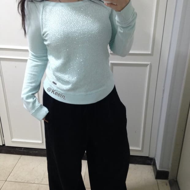 Abercrombie mint sweat shirt