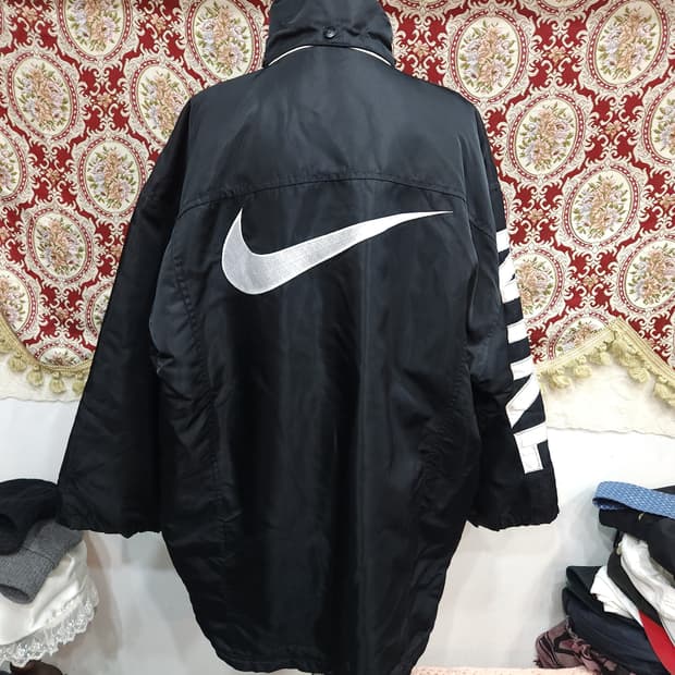나이키 90s 빅스우시 스팰아웃 오버핏 점퍼

