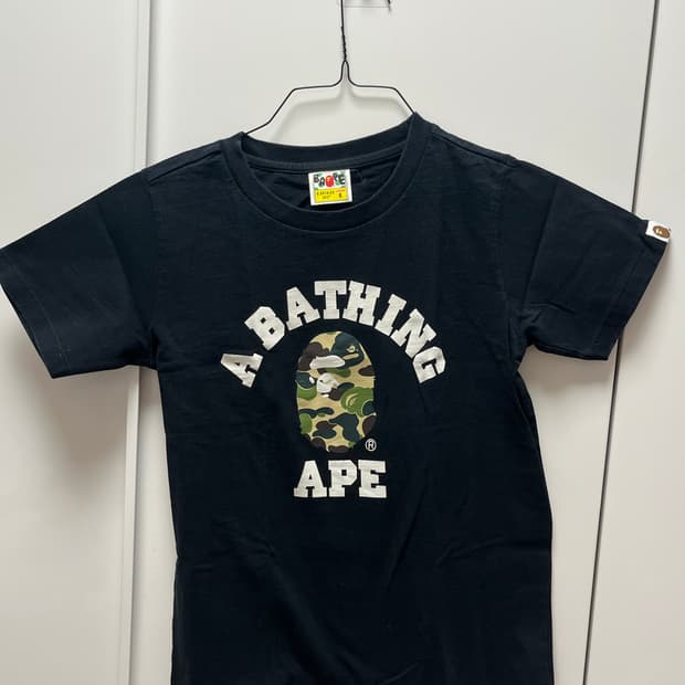 베이프 블랙티셔츠