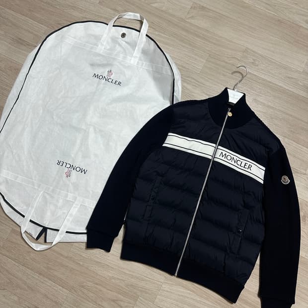 몽클레어 라이닝 니트패딩