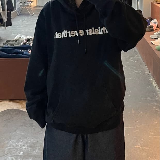 디스이즈네버댓 로고 블랙 후드티 H2176