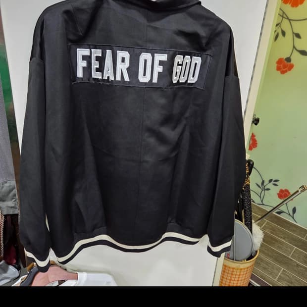 피어오브갓 사틴 자켓