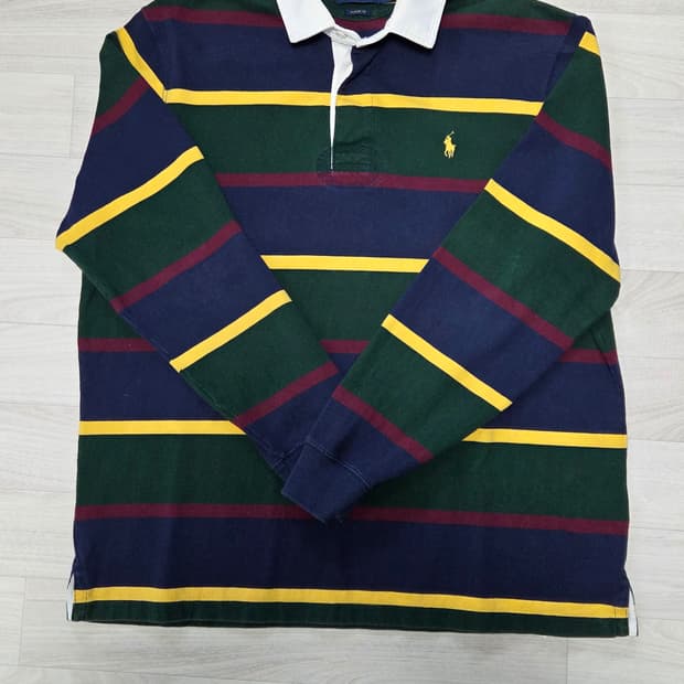 폴로 럭비티셔츠 
