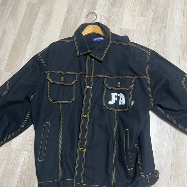 퍼킹어썸 트러거 자켓