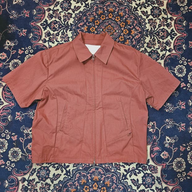 이예(Yiyae) 투웨이 집업 카라넥 반팔 자켓
