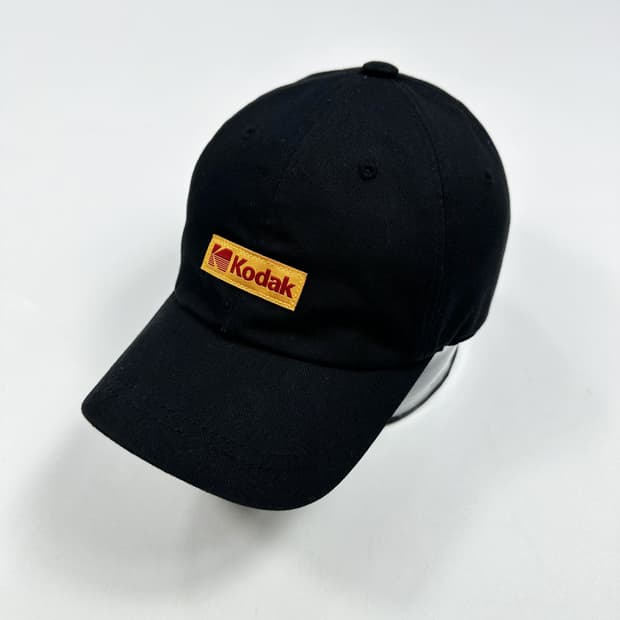 코닥 박스로고 블랙 볼캡 모자