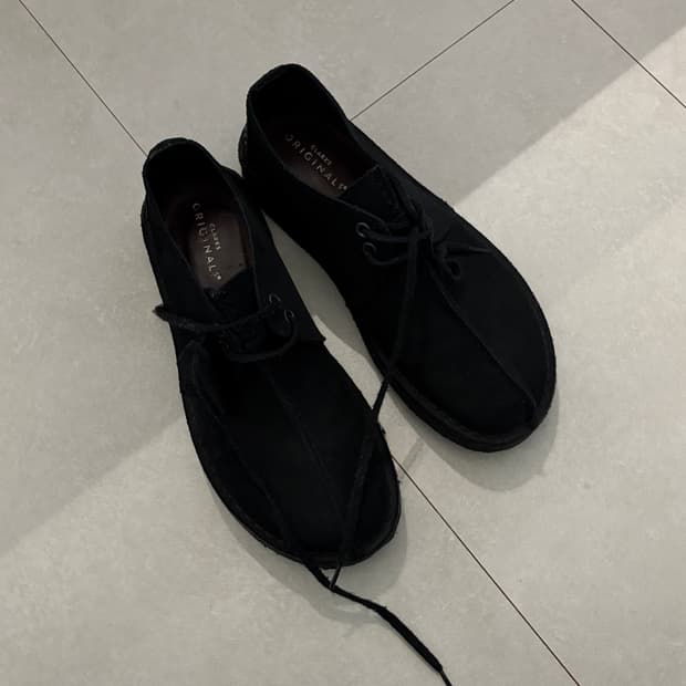 클락스 데저트트랙 부츠