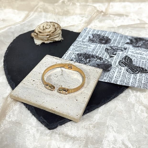 빈티지 에나멜 뱀 오픈 팔찌