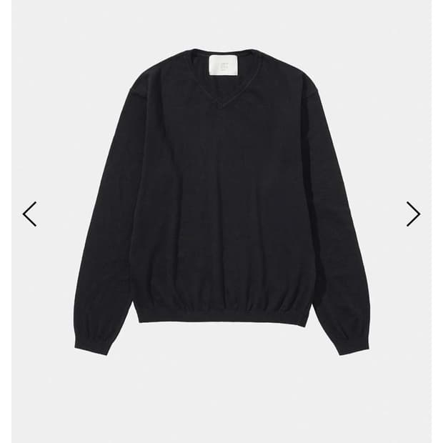 강정석 V neck knit [48, black]