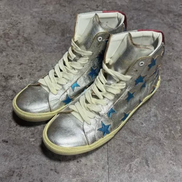 생로랑 스타패치 스니커즈 42사이즈