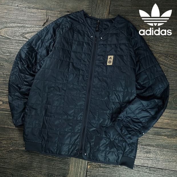 [아디다스] 로고 패치논카라 퀼팅 퀄팅 자켓 M19161